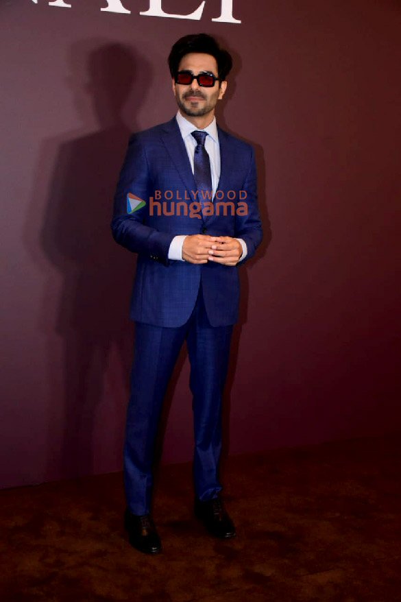 photos arjun kapoor aparshakti khurana and others were snapped at canali launch at jio world plaza 3