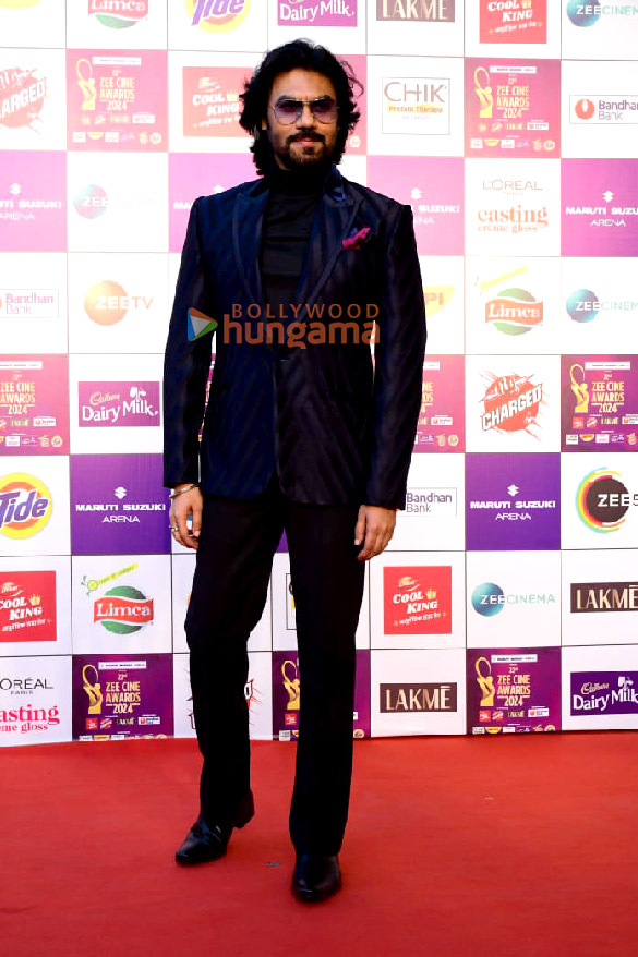 photos bobby deol sanjana sanghi randeep hooda and others snapped at zee cine awards 2024 8