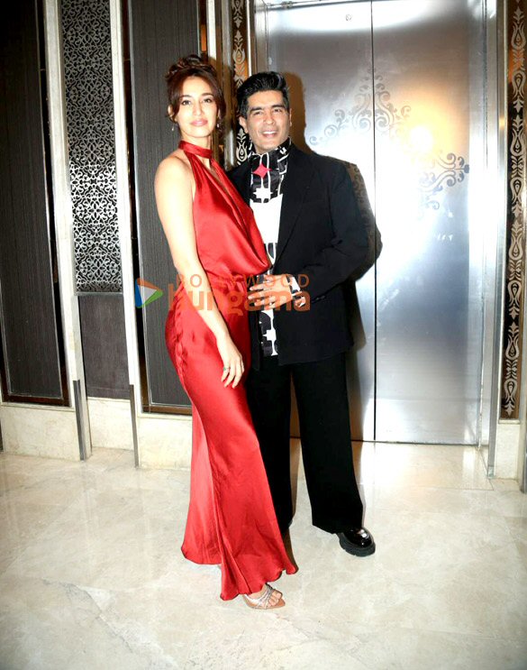 photos disha patani sidharth malhotra sara ali khan and others snapped at fef india fashion awards 14