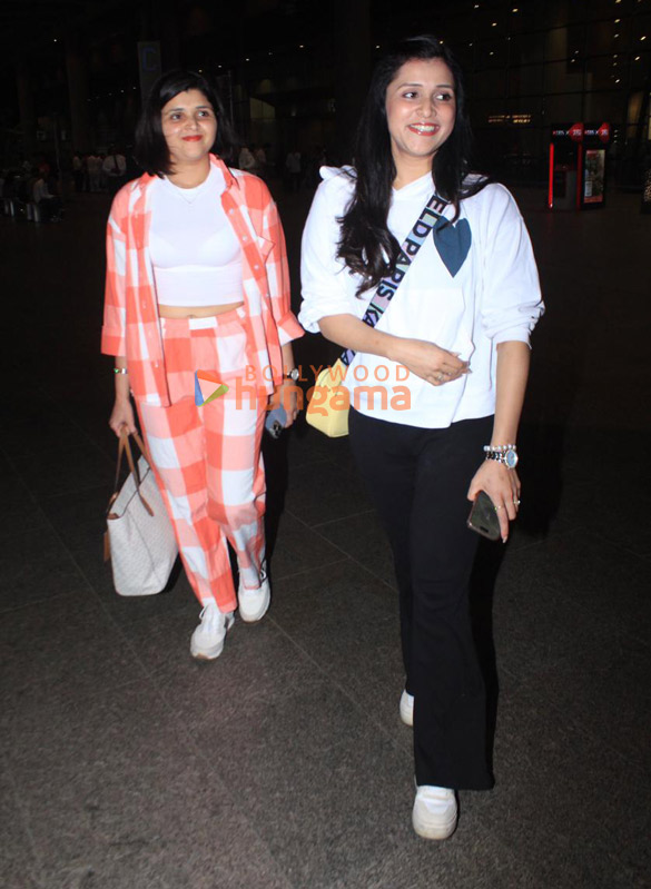 photos kajal aggarwal sidharth malhotra and others snapped at the airport 1