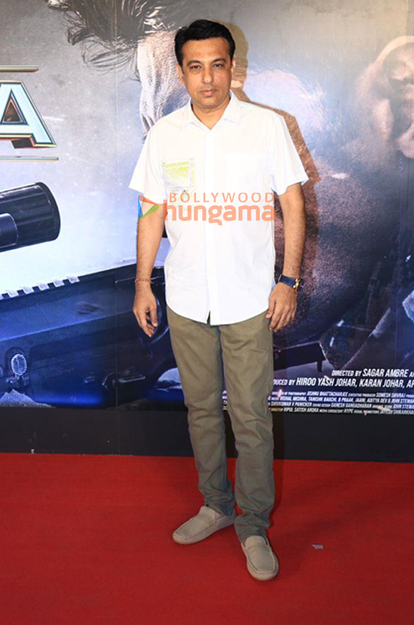 photos karan johar bhushan kumar and others grace the premiere of yodha 10