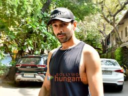 Photos: Kartik Aaryan, Sonia Rathee, Soundarya Sharma and Kalyani Priyadarshan snapped in Juhu