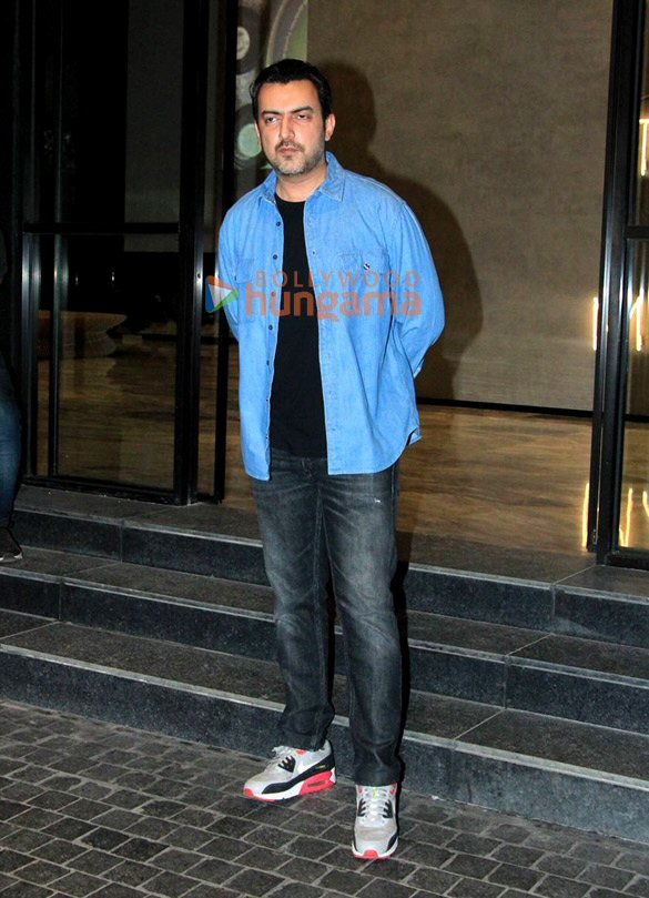 photos kunal kemmu soha ali khan pratik gandhi divyendu sharma and others snapped at madgaon express screening 6