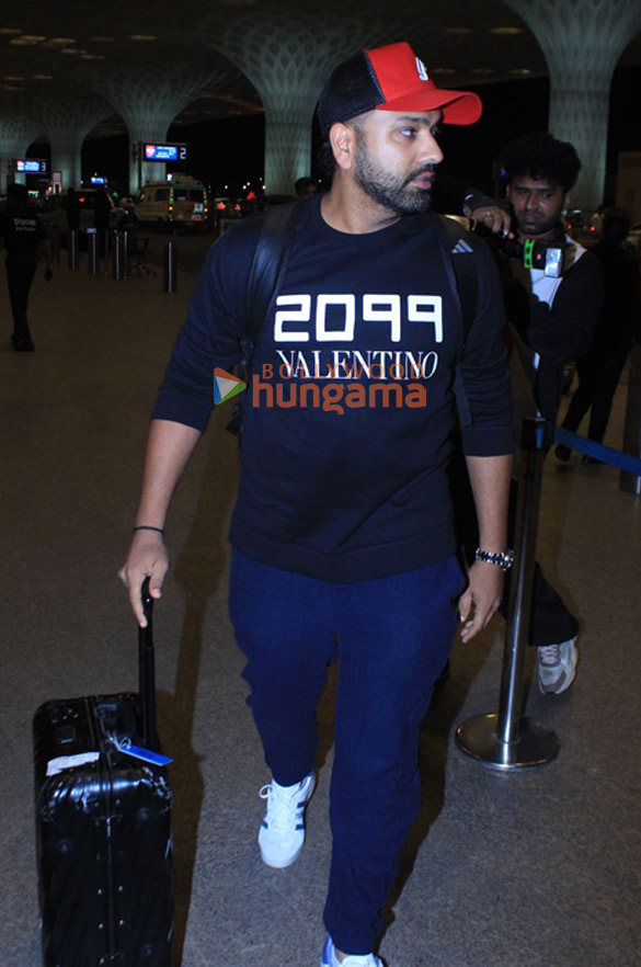 photos orhan awatramani and rohit sharma snapped at the airport 1