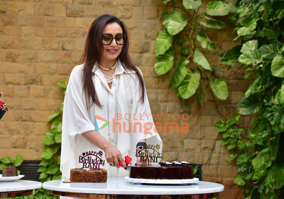 photos rani mukerji snapped cutting cake ahead of her birthday 5
