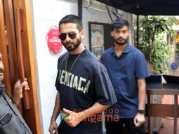 Photos: Shahid Kapoor and Mira Rajput Kapoor snapped in Bandra