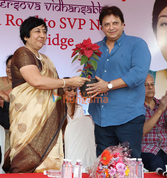 photos varun sharma gulsan grover and others grace the inauguration of a bridge between yari road and svp nagar in andheri 7