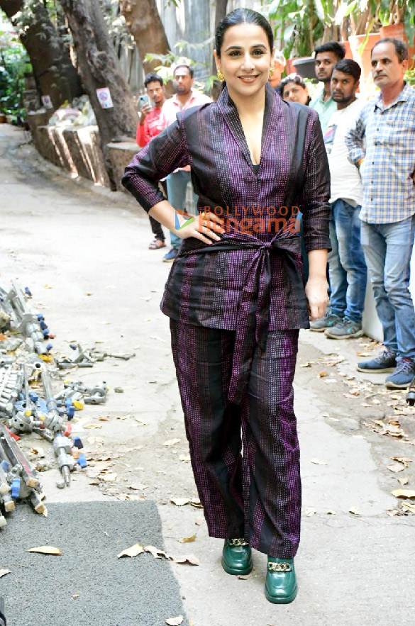 photos vidya balan and pratik gandhi snapped at the promotions of do aur do pyaar at krome studio in bandra 6