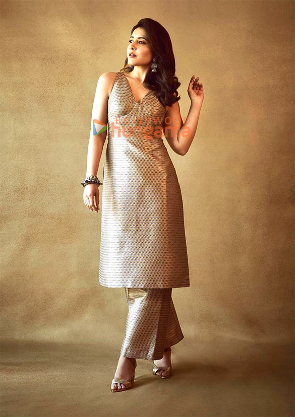 raashi khanna 1 11