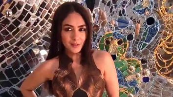 Raising temperature with her beauty! Mrunal Thakur