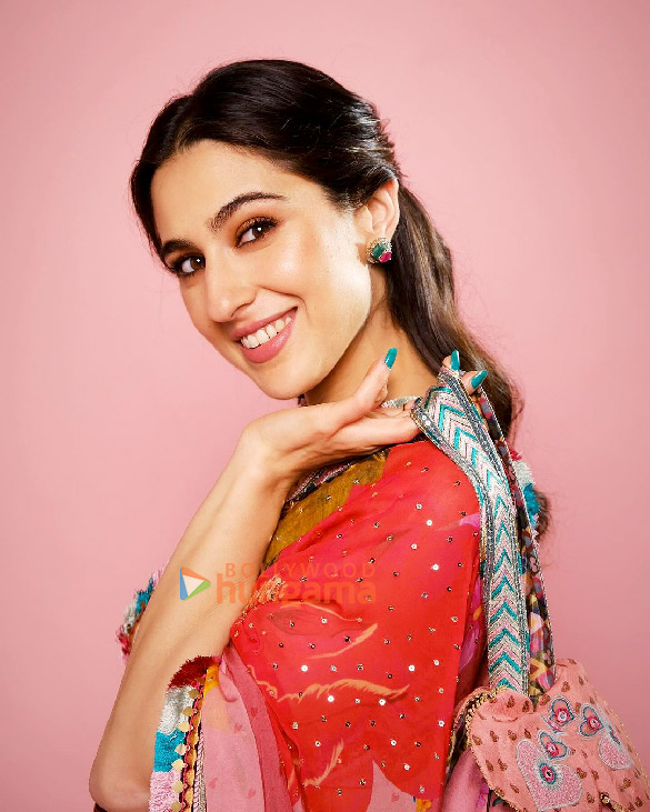 Sara Ali Khan Photos, Images, HD Wallpapers, Sara Ali Khan HD Images ...