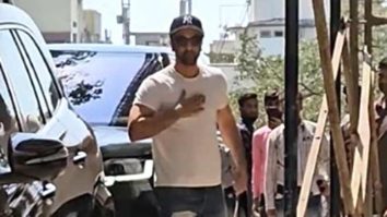 So sweet! Ranbir Kapoor gets clicked outside his new house