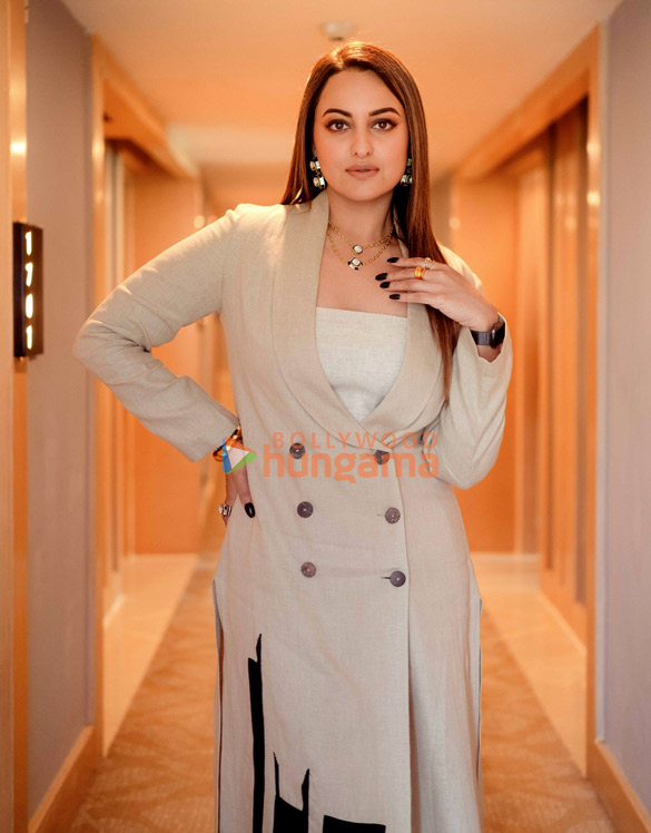 sonakshi sinha 4 109