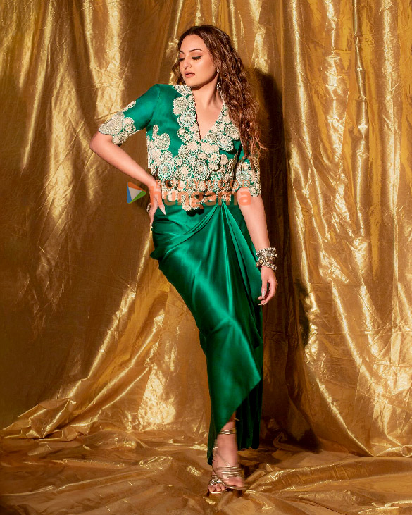sonakshi sinha 8 17