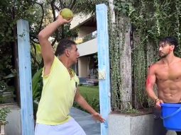 The power of one single coconut is unbelievable! Akshay Kumar & Tiger Shroff’s Holi
