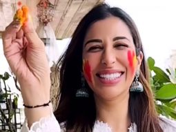 This is what Sophie Choudry’s Holi looked like!