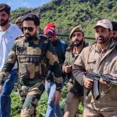 Emraan Hashmi dons Army uniform for Ground Zero; gets mobbed by fans during the shoot at Baramulla in Kashmir, see videos
