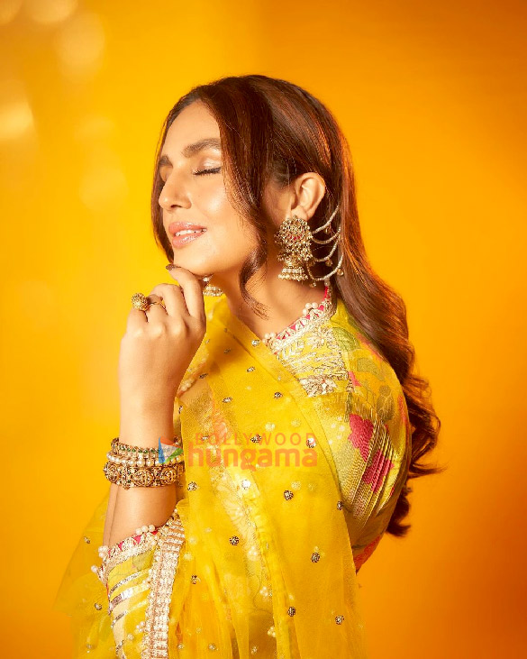 huma qureshi 4 128