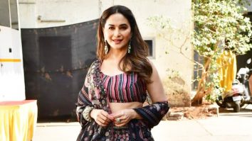 Madhuri Dixit looks regal dressed in this lehenga at Dance Deewane sets