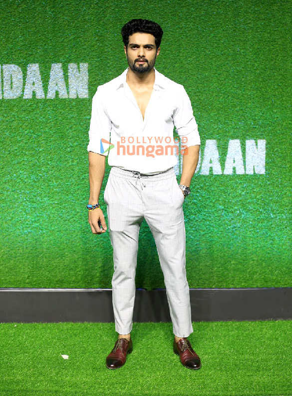 photos ajay devgn boney kapoor sanya malhotra and others grace the special screening of maidaan 9