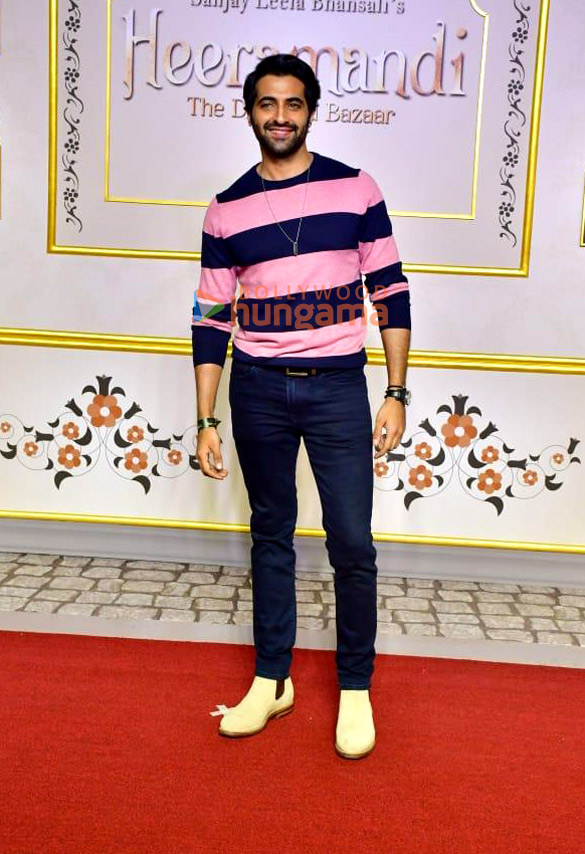 photos alia bhatt aditi rao hydari manisha koirala sanjay leela bhansali and others grace the premiere of heeramandi 16