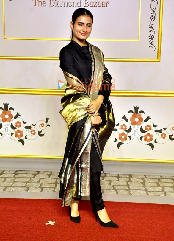 photos alia bhatt aditi rao hydari manisha koirala sanjay leela bhansali and others grace the premiere of heeramandi 7