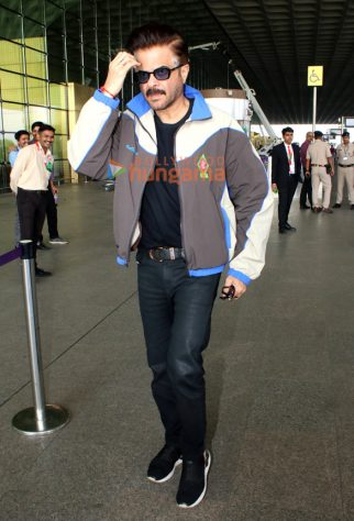 Photos: Anil Kapoor, Mouni Roy, Anushka Sen and others snapped at the airport