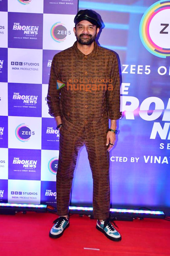 photos celebs grace the premiere of the broken news 2 294 6