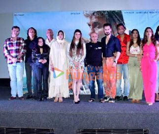 Photos: Deepak Tijori, Mahesh Bhatt, Pooja Bhatt and others snapped at the trailer launch of Tipppsy