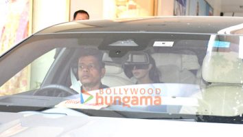 Photos: Jacqueline Fernandez snapped outside a clinic in Bandra