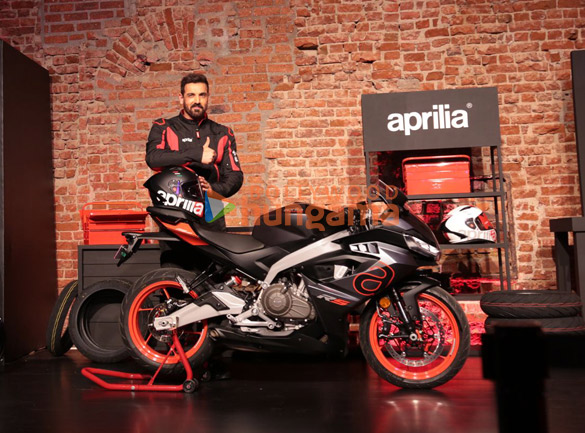 photos john abraham snapped at aprillia sports bike launch 2