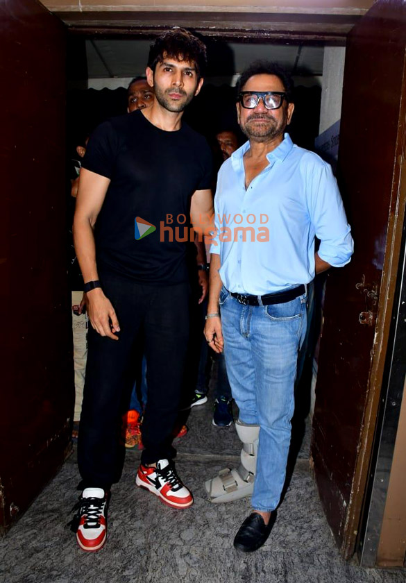 photos kartik aaryan vidya balan and others grace the special screening of do aur do pyaar 5