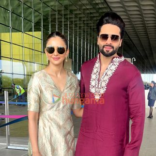 Photos: Rakul Preet Singh, Jackky Bhagnani and others snapped at the airport