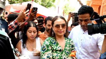 Photos: Rani Mukerji snapped outside Hanuman temple in Khar
