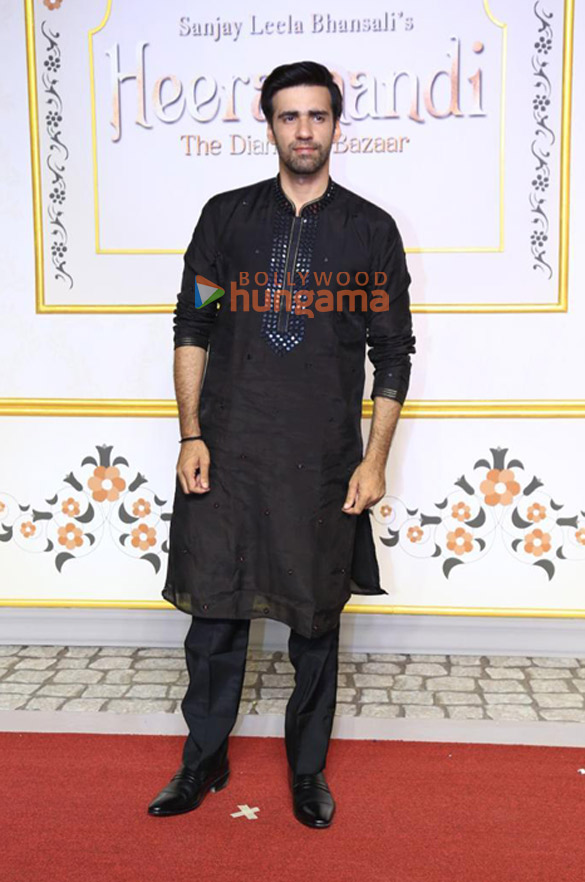 photos salman khan alia bhatt aditi rao hydari sanjay leela bhansali and others grace the premiere of heeramandi 8