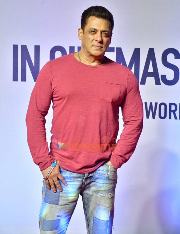 Photos: Salman Khan, Sohail Khan, Arbaaz Khan and others grace the premiere of Ruslaan