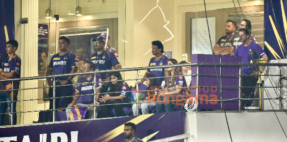 photos shah rukh khan snapped with son abram khan at kkr vs pbks ipl match 2