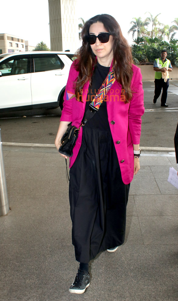 photos vicky kaushal karishma kapoor and others snapped at the airport 2