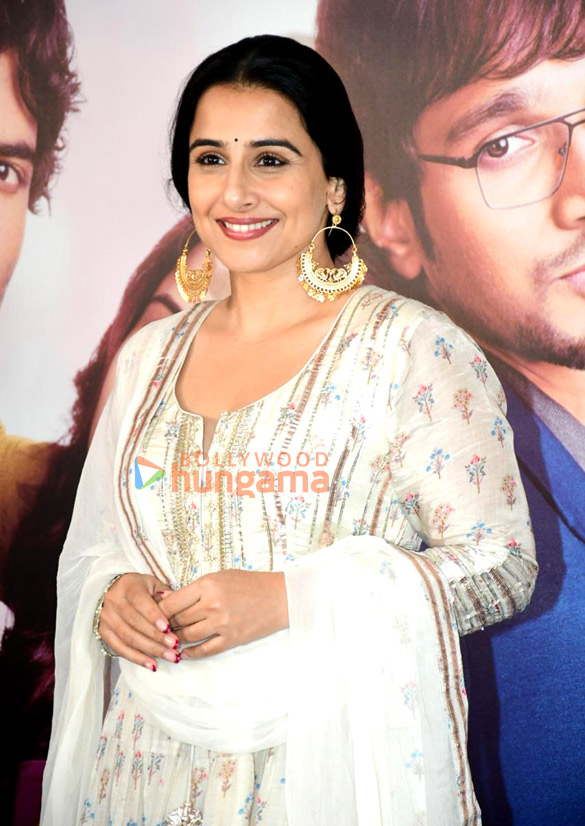 photos vidya balan and pratik gandhi snapped at taj lands end bandra promoting do aur do pyaar 4