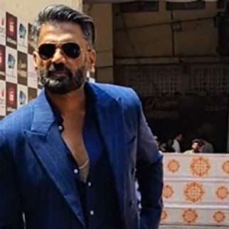 A lesson in styling pantsuits ft. Suniel Shetty!