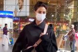 Disha Patani is all masked up in her comfy airport look