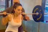 Get that workout going! Ameesha Patel hits the gym