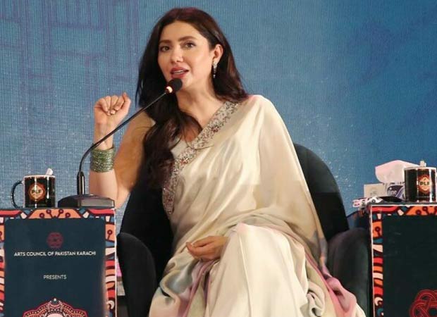 Mahira Khan reacts to object thrown on stage at Quetta Lit Fest “It is unacceptable” Mahira Khan reacts to object thrown on stage at Quetta Lit Fest “It is unacceptable”