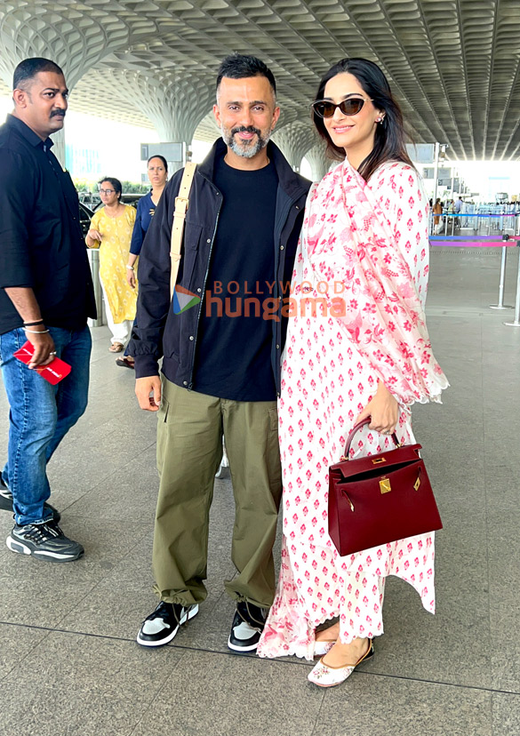 photos aishwarya rai bachchan saiee manjrekar and others snapped at the airport 8