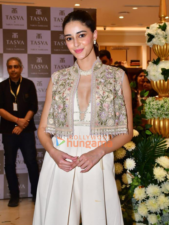 photos ananya panday snapped at tasva store launch in goregaon 4