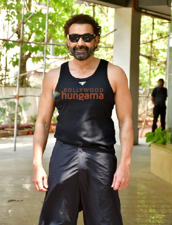 Photos: Bobby Deol snapped in Juhu Photos: Bobby Deol snapped in Juhu