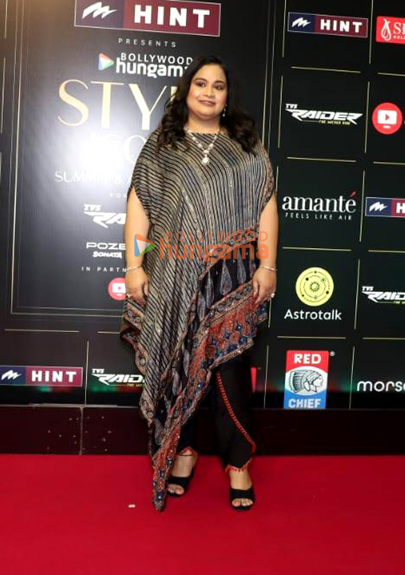 photos celebs grace the red carpet at bollywood hungama style icons summit and awards 2024 1 2