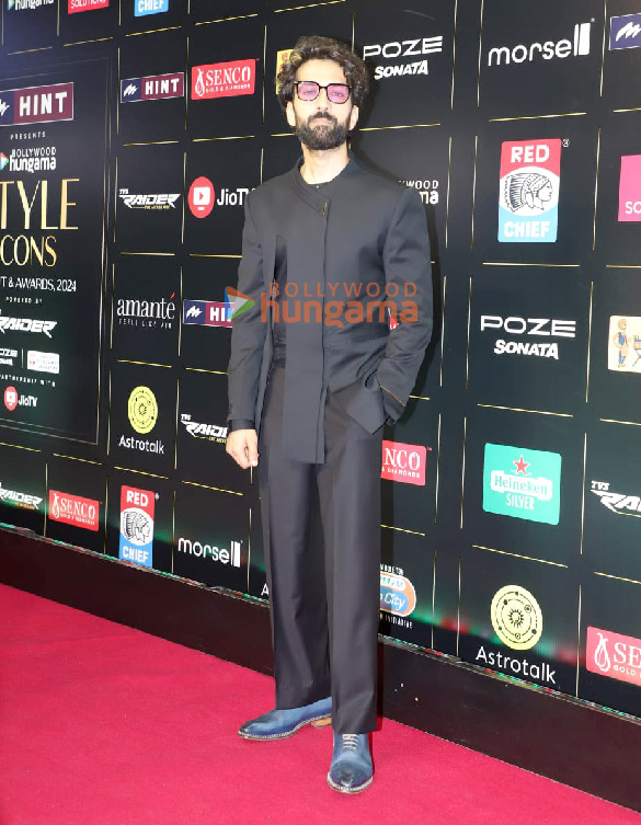 photos celebs grace the red carpet at bollywood hungama style icons summit and awards 2024 1025 9