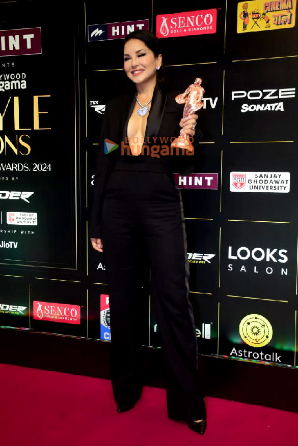 photos celebs grace the red carpet at bollywood hungama style icons summit and awards 2024 113 3