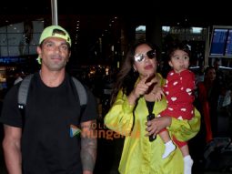 Photos: Karan Singh Grover and Bipasha Basu snapped at the airport